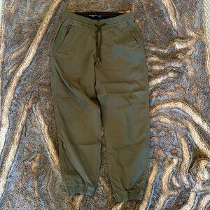 Abercrombie Men’s Joggers Green Small Short